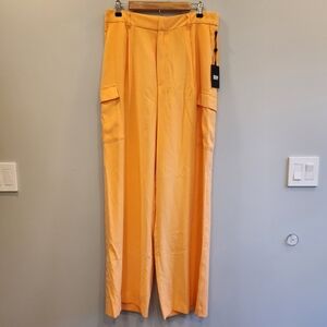 DKNY NWT Cargo Pocket Wide Leg Trouser